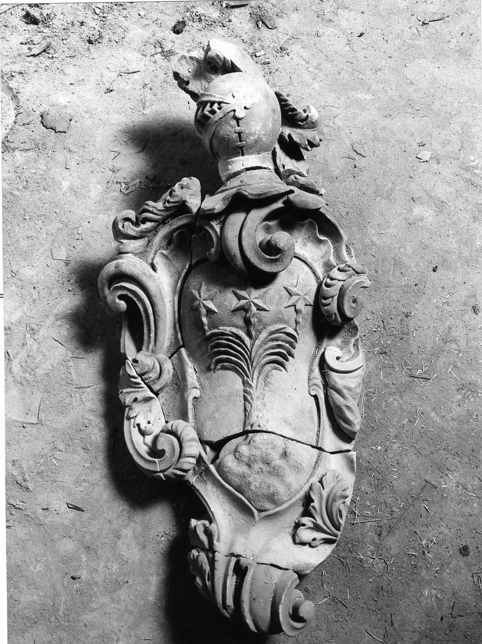 stemma (rilievo) - bottega campana (seconda metà sec. XVIII)