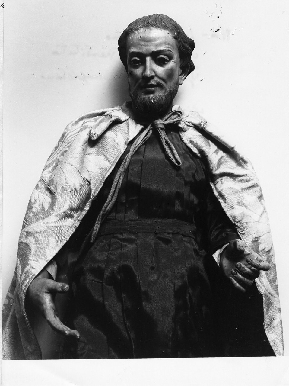 figura femminile (statuetta di presepio) - bottega napoletana (prima metà sec. XVIII)