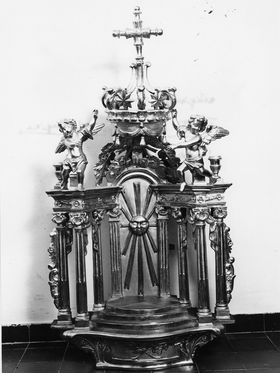 tronetto per esposizione eucaristica - bottega campana (fine sec. XIX)