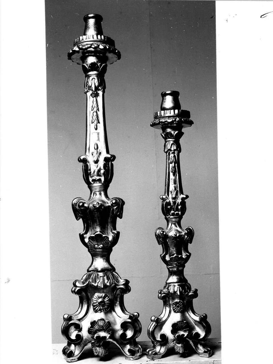 candeliere d'altare, serie - bottega campana (prima metà sec. XIX)