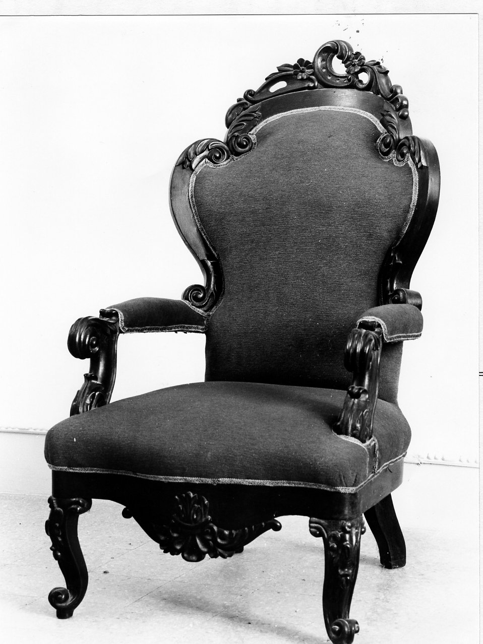 poltrona, serie - bottega campana (seconda metà sec. XIX)