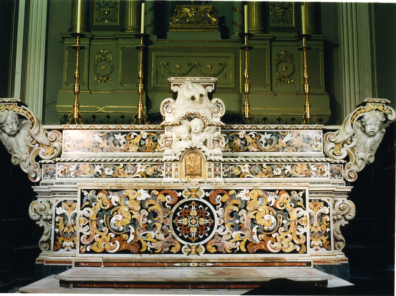 altare maggiore di Fanzago Cosimo (bottega) (primo quarto sec. XVIII)