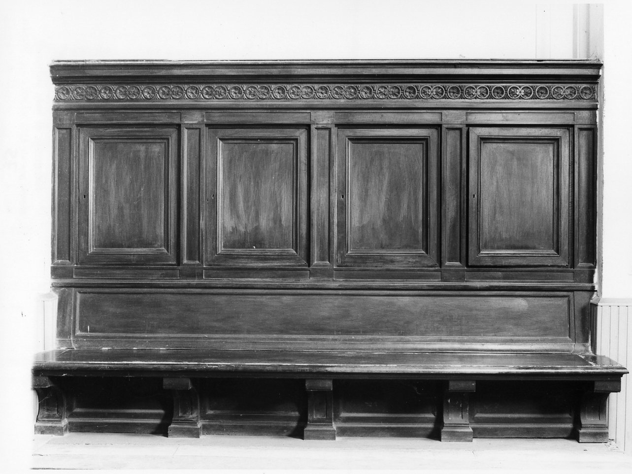 cassapanca, serie - bottega napoletana (inizio sec. XX)