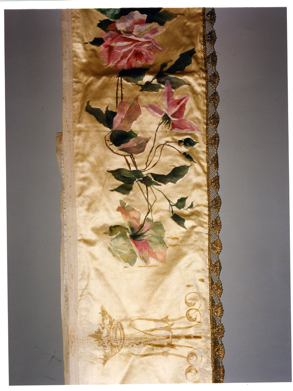 velo di calice, elemento d'insieme - manifattura napoletana (fine/inizio secc. XIX/ XX)