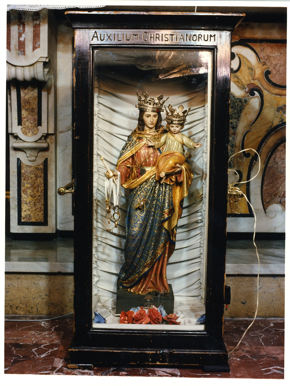 Madonna con Bambino (statua) - bottega napoletana (seconda metà sec. XIX)