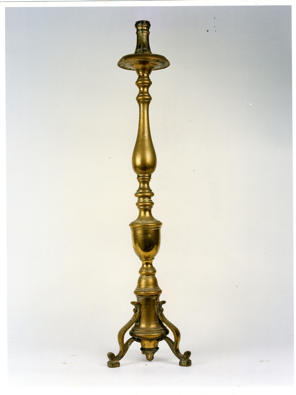 candeliere d'altare, serie - bottega napoletana (fine/inizio secc. XIX/ XX)
