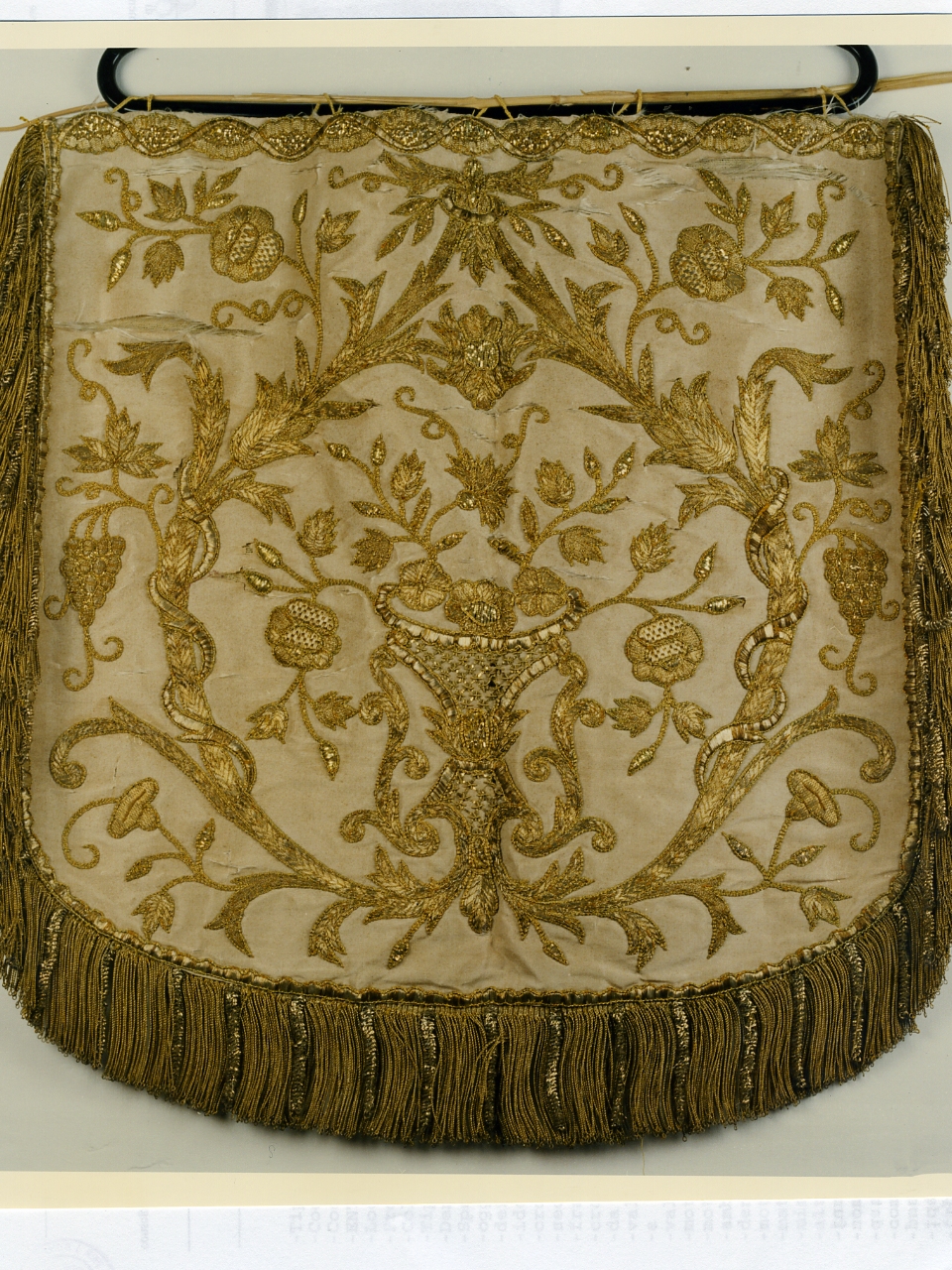 piviale, frammento - manifattura napoletana (seconda metà sec. XVIII)