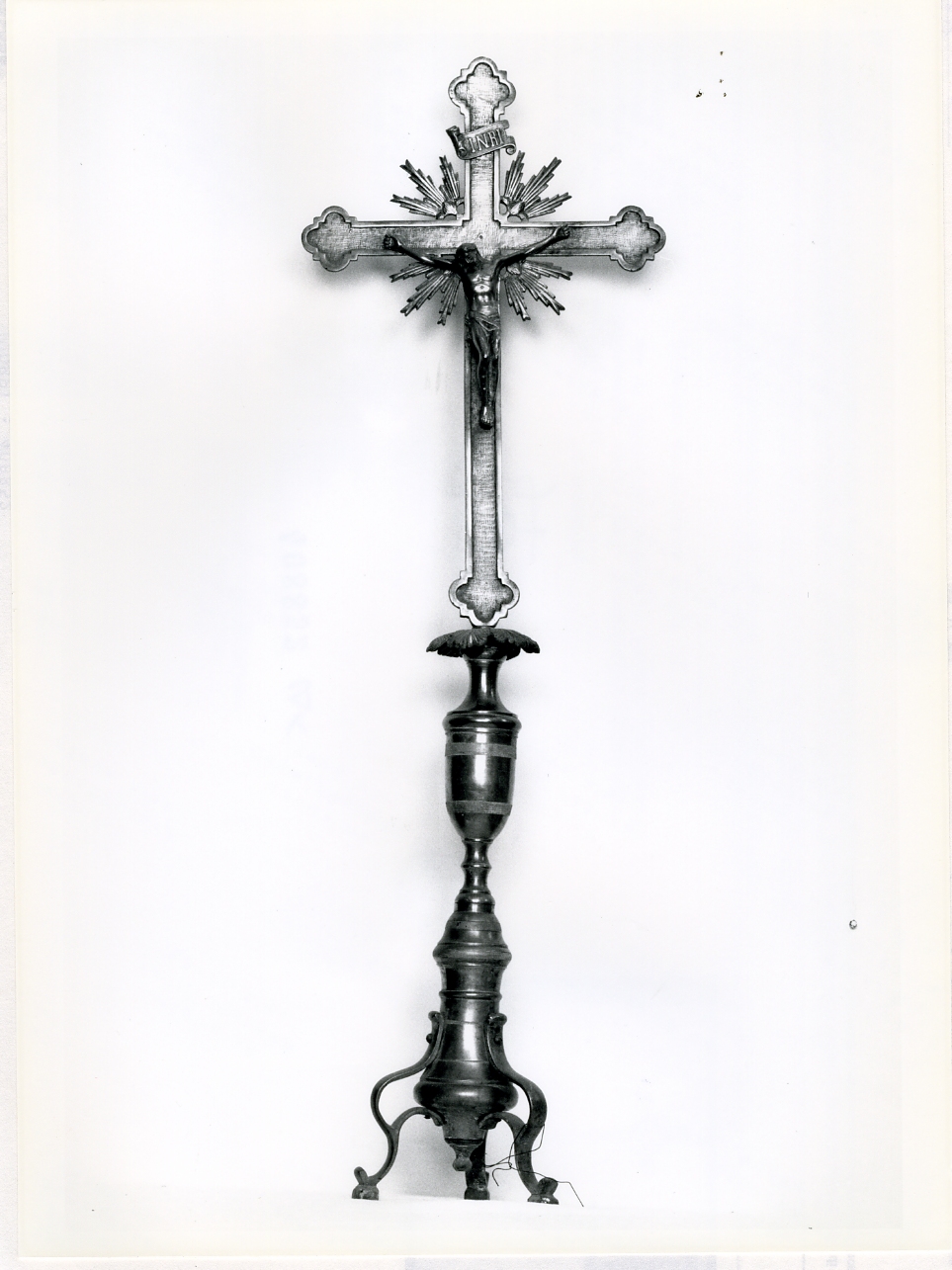 croce d'altare - bottega napoletana (seconda metà sec. XIX)