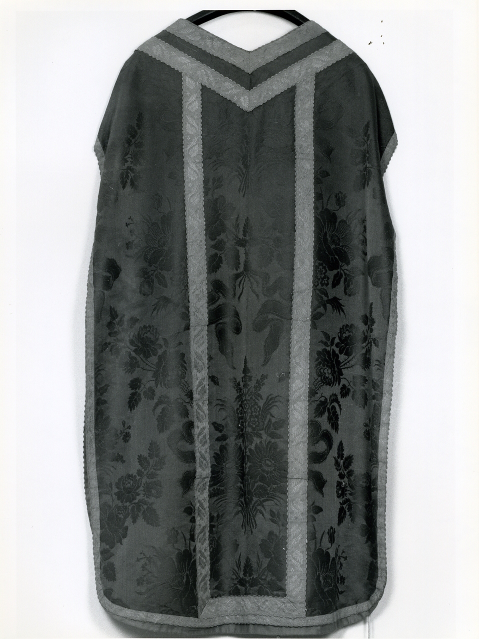 pianeta, elemento d'insieme - manifattura napoletana (ultimo quarto sec. XIX)