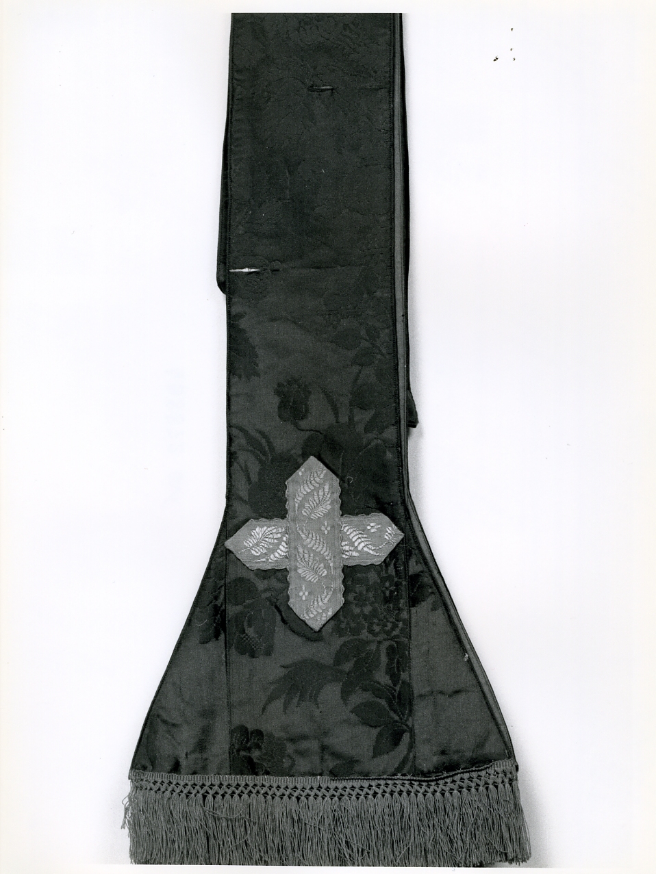 stola, elemento d'insieme - manifattura napoletana (ultimo quarto sec. XIX)