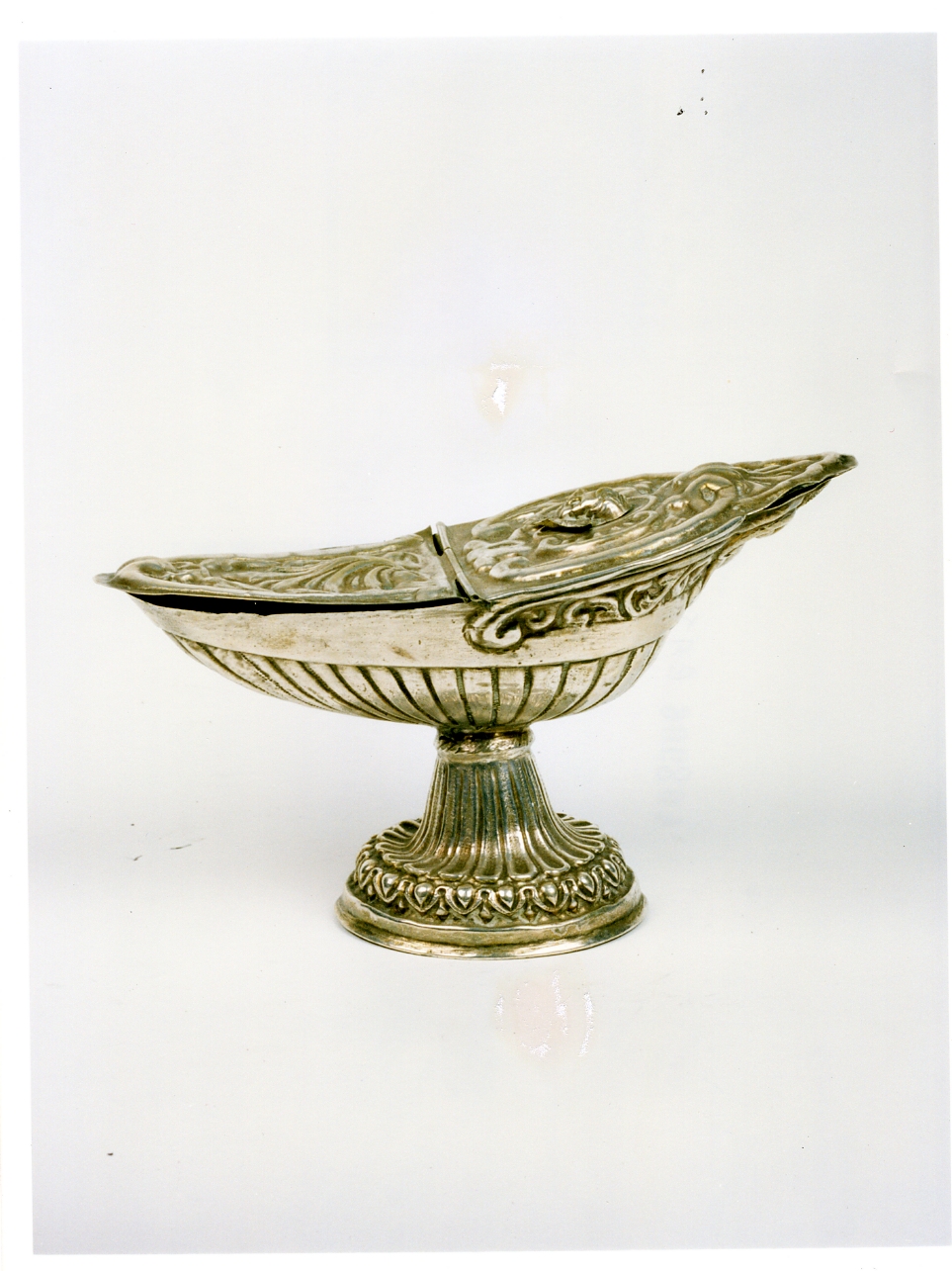 navicella portaincenso - bottega napoletana (seconda metà sec. XIX)