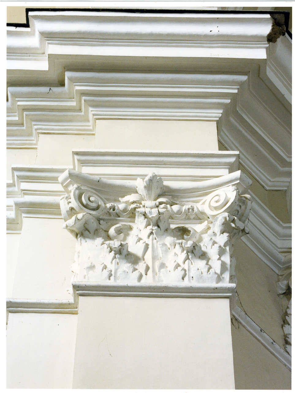 capitello di lesena, serie - bottega napoletana (prima metà sec. XVIII)