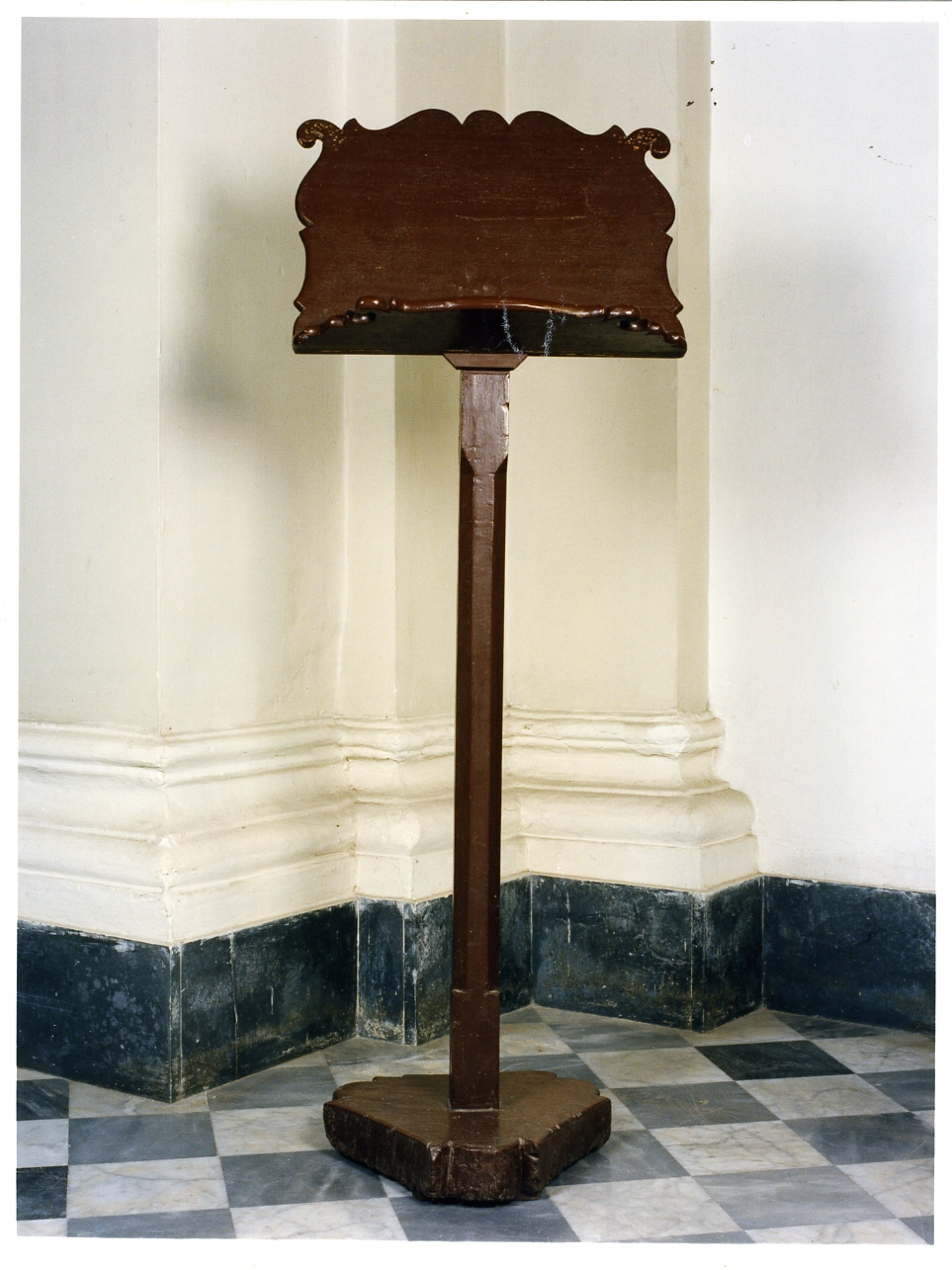 leggio a piede - bottega napoletana (seconda metà sec. XIX)