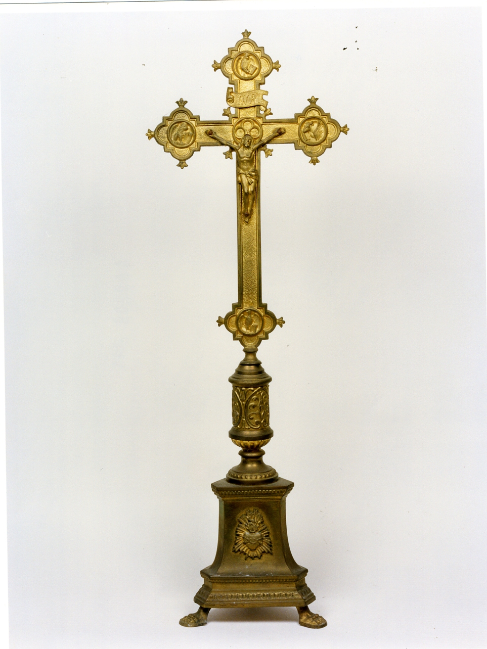 croce d'altare - bottega napoletana (seconda metà sec. XIX)