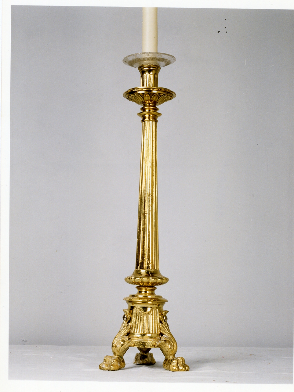 candeliere d'altare, serie - bottega napoletana (fine/inizio secc. XIX/ XX)