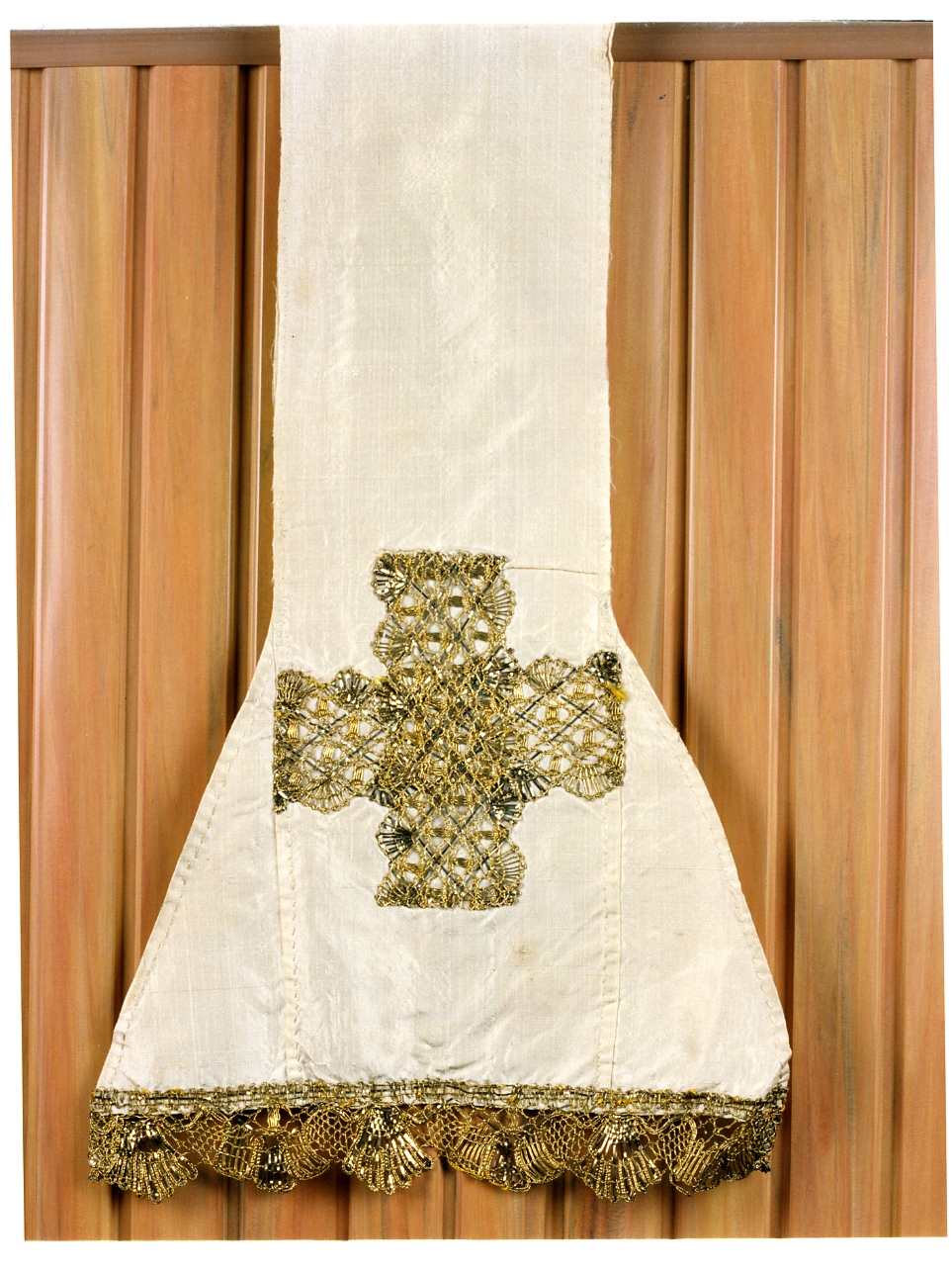 manipolo, elemento d'insieme - manifattura napoletana (seconda metà sec. XIX)