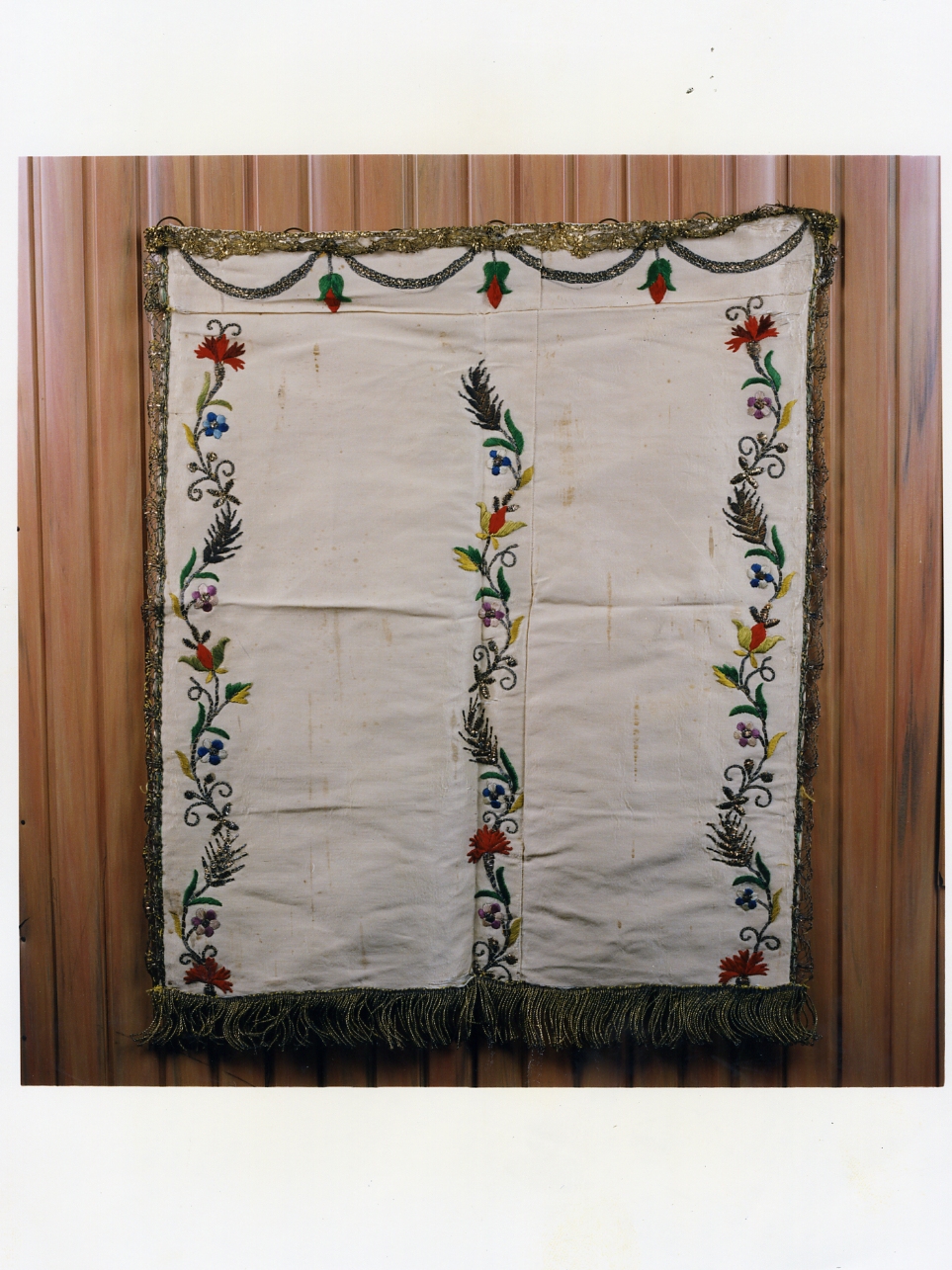 conopeo di tabernacolo - manifattura napoletana (seconda metà sec. XIX)