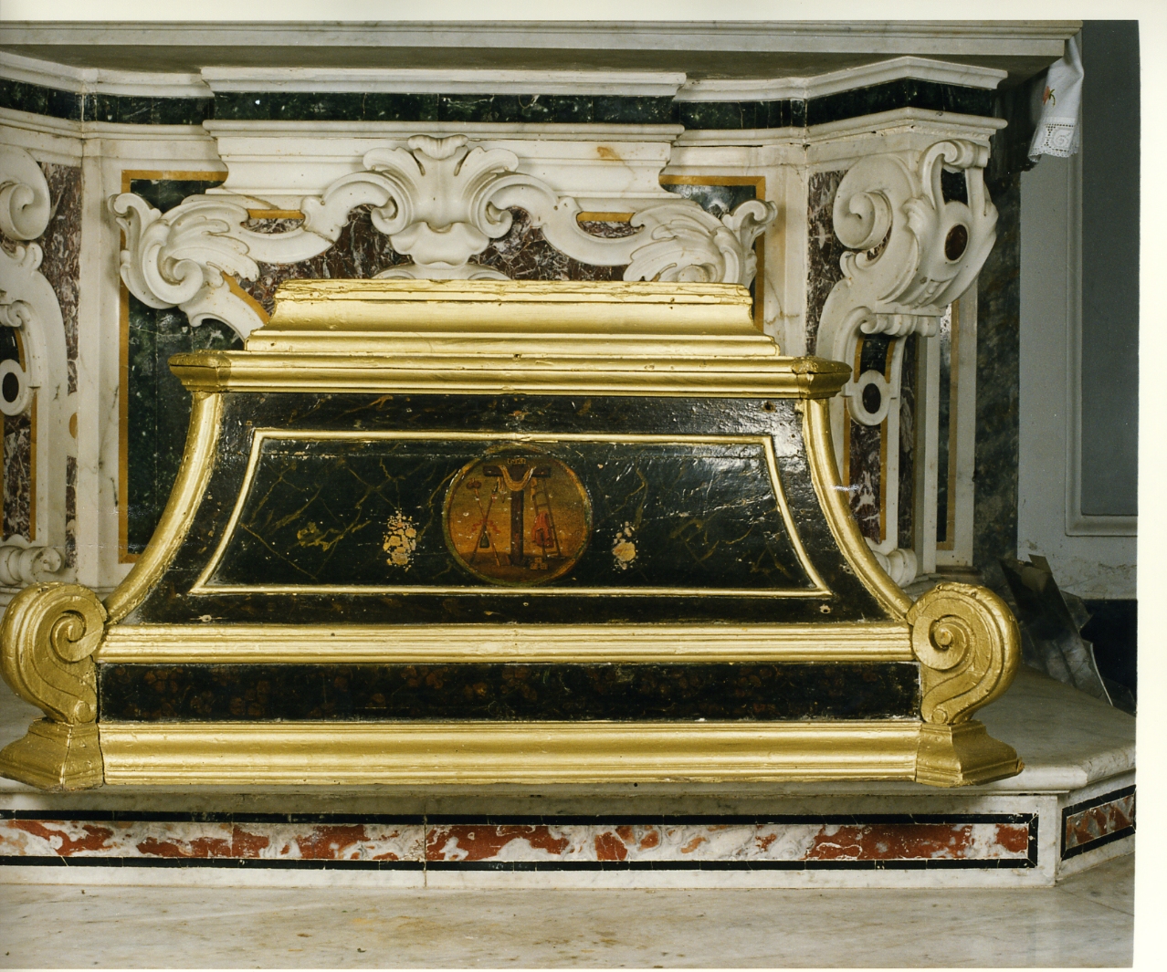 piedistallo di statua - bottega napoletana (sec. XIX)