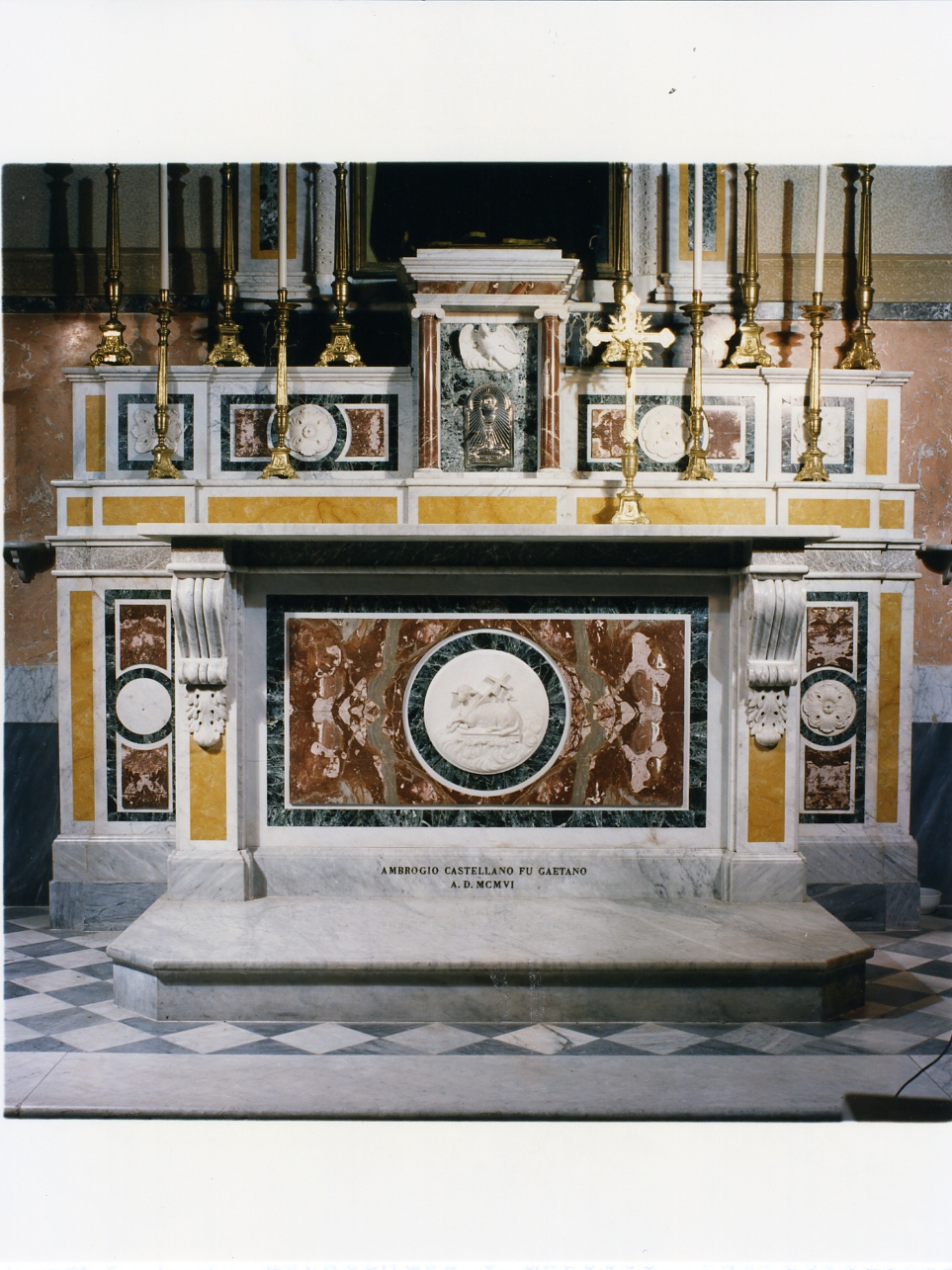 altare - bottega campana (sec. XX)