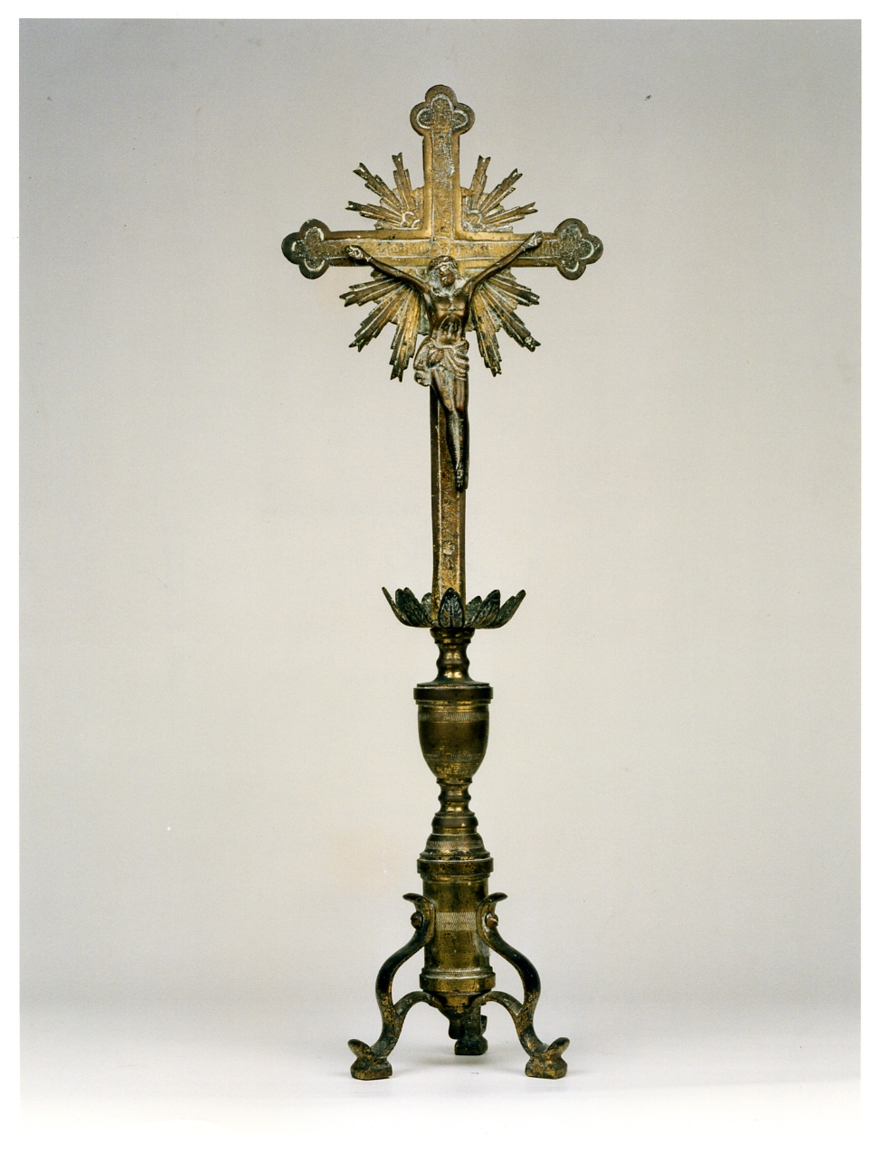 croce d'altare, serie - bottega campana (fine sec. XIX)