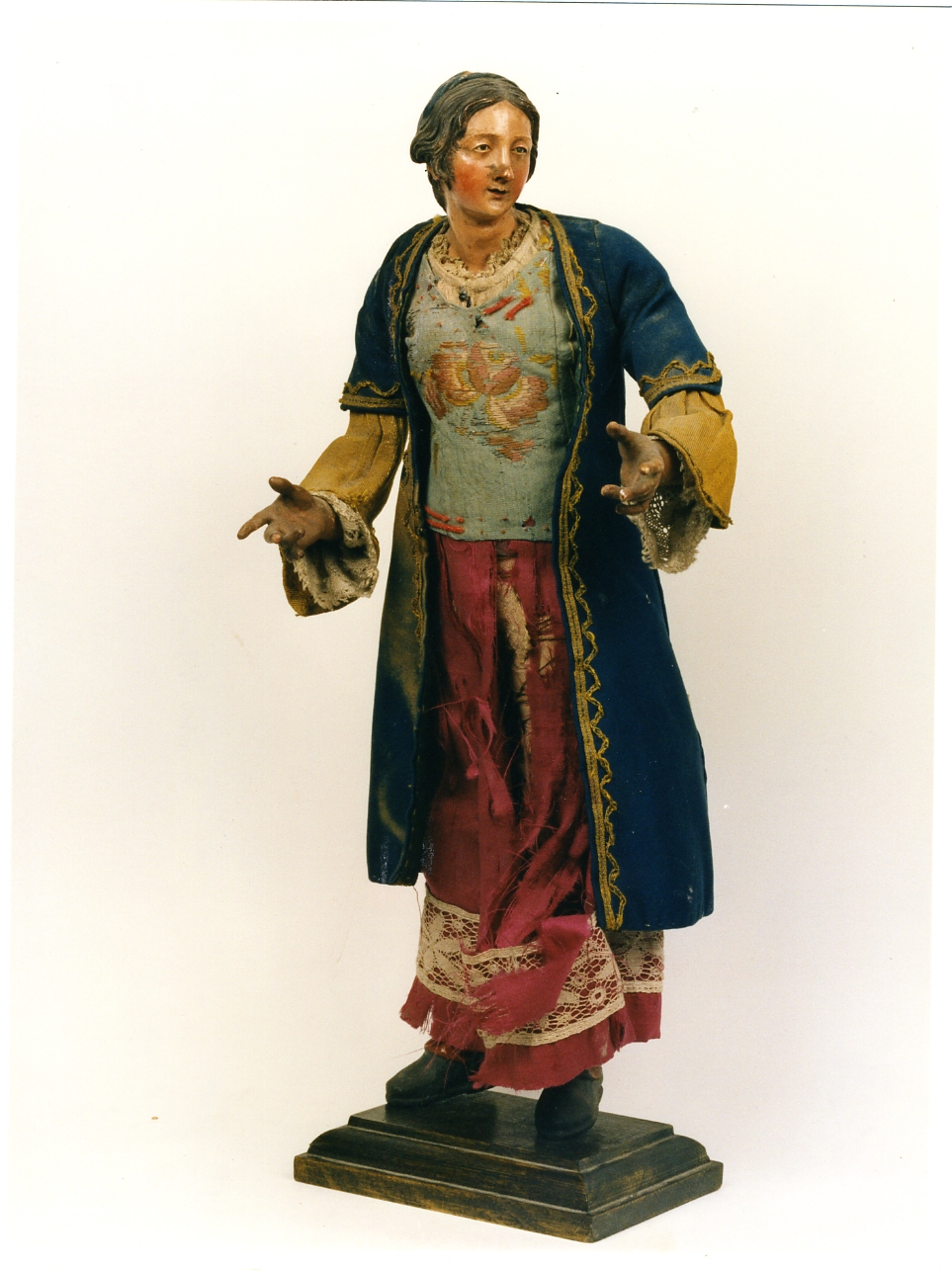 figura femminile (statuetta di presepio) - bottega napoletana (seconda metà sec. XIX)