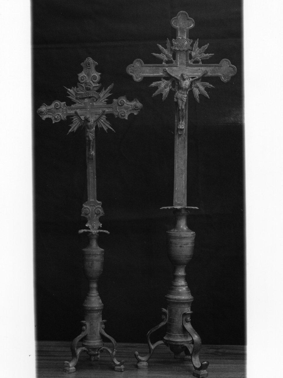 croce d'altare - bottega napoletana (prima metà sec. XX)