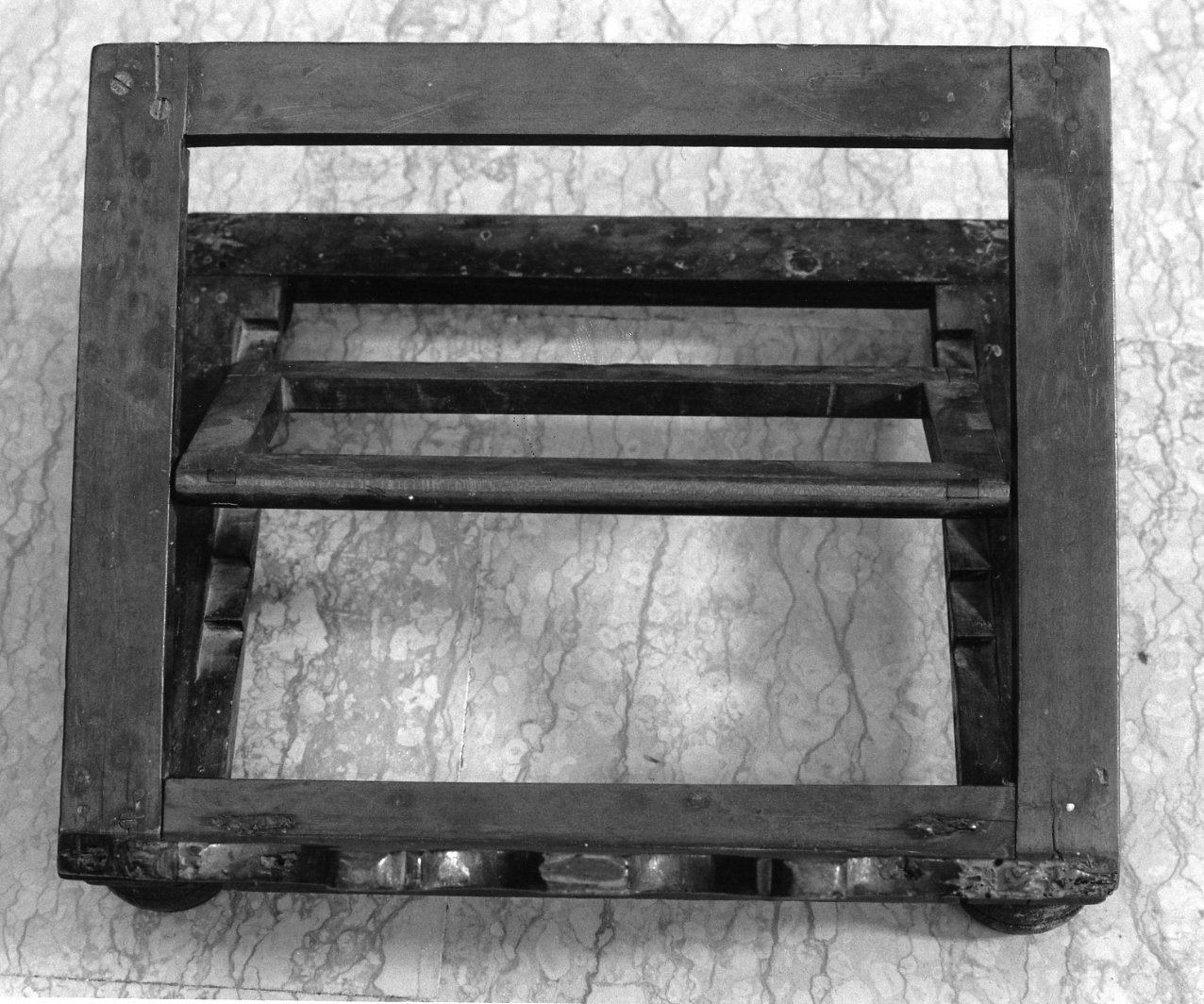 leggio d'altare - bottega napoletana (prima metà sec. XX)