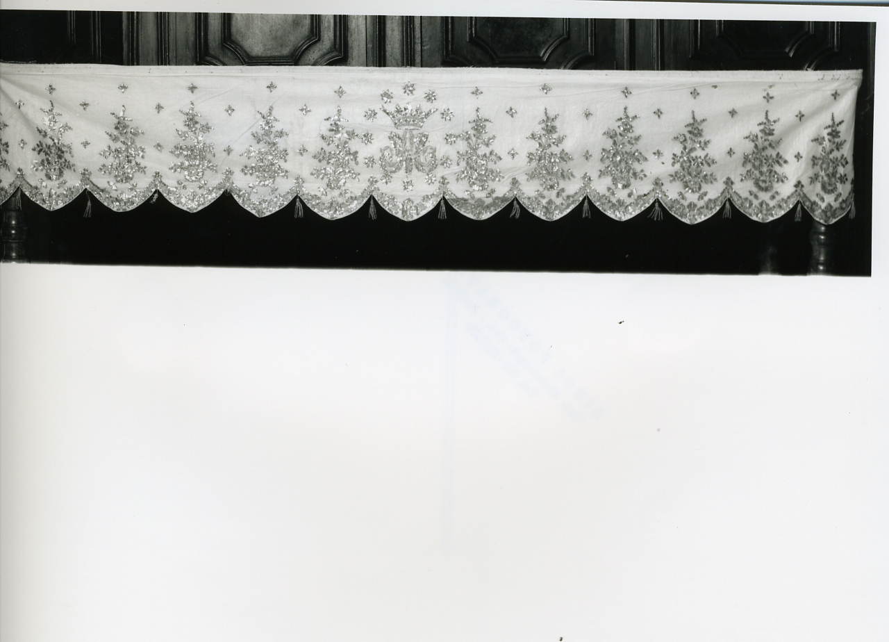 tovaglia d'altare - manifattura napoletana (prima metà sec. XX)