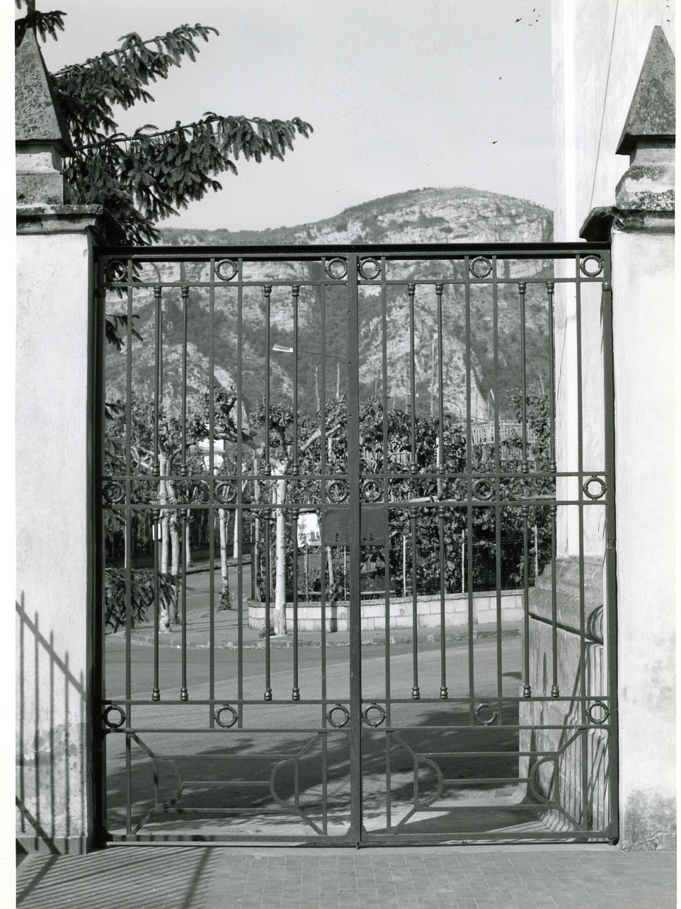 cancello - bottega campana (fine sec. XIX)