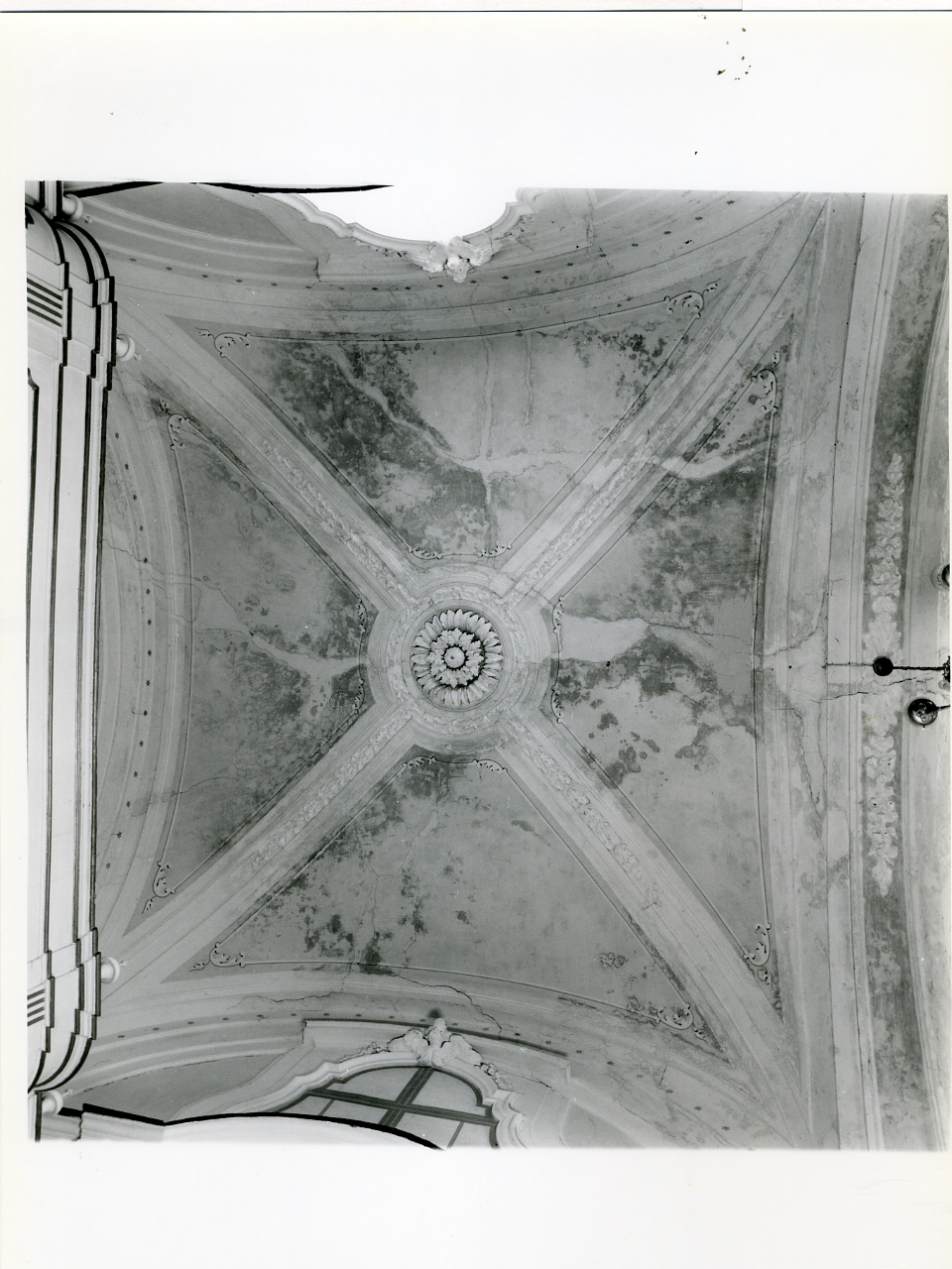 decorazione plastico-architettonica - bottega napoletana (seconda metà sec. XVIII)