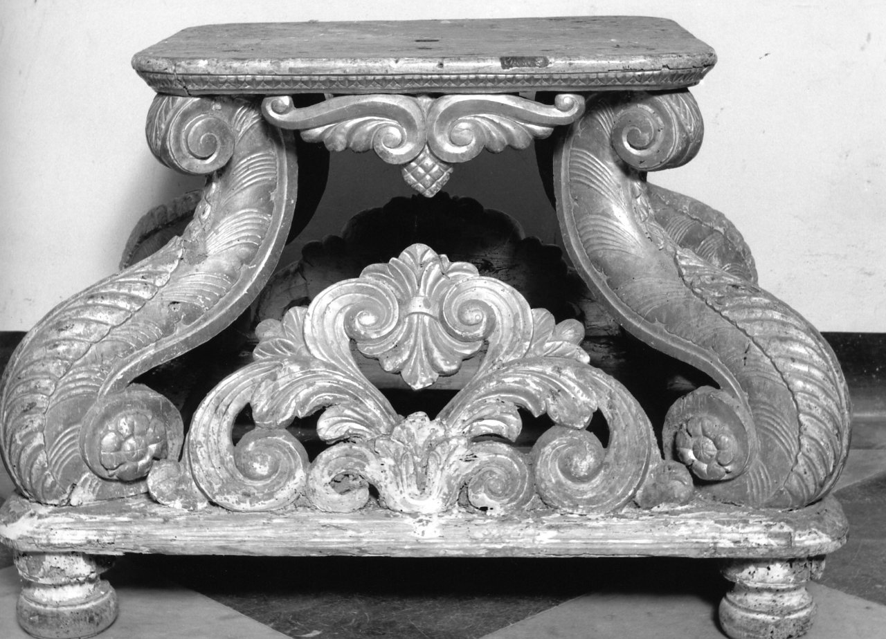 piedistallo di statua - bottega napoletana (fine sec. XIX)