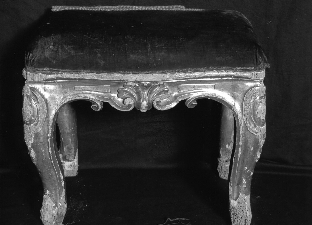 sgabello - bottega napoletana (seconda metà sec. XIX)