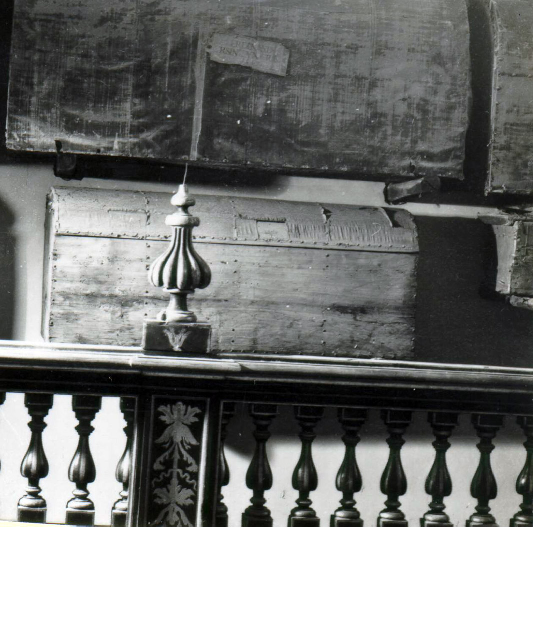 feretro - bottega napoletana (sec. XVI)