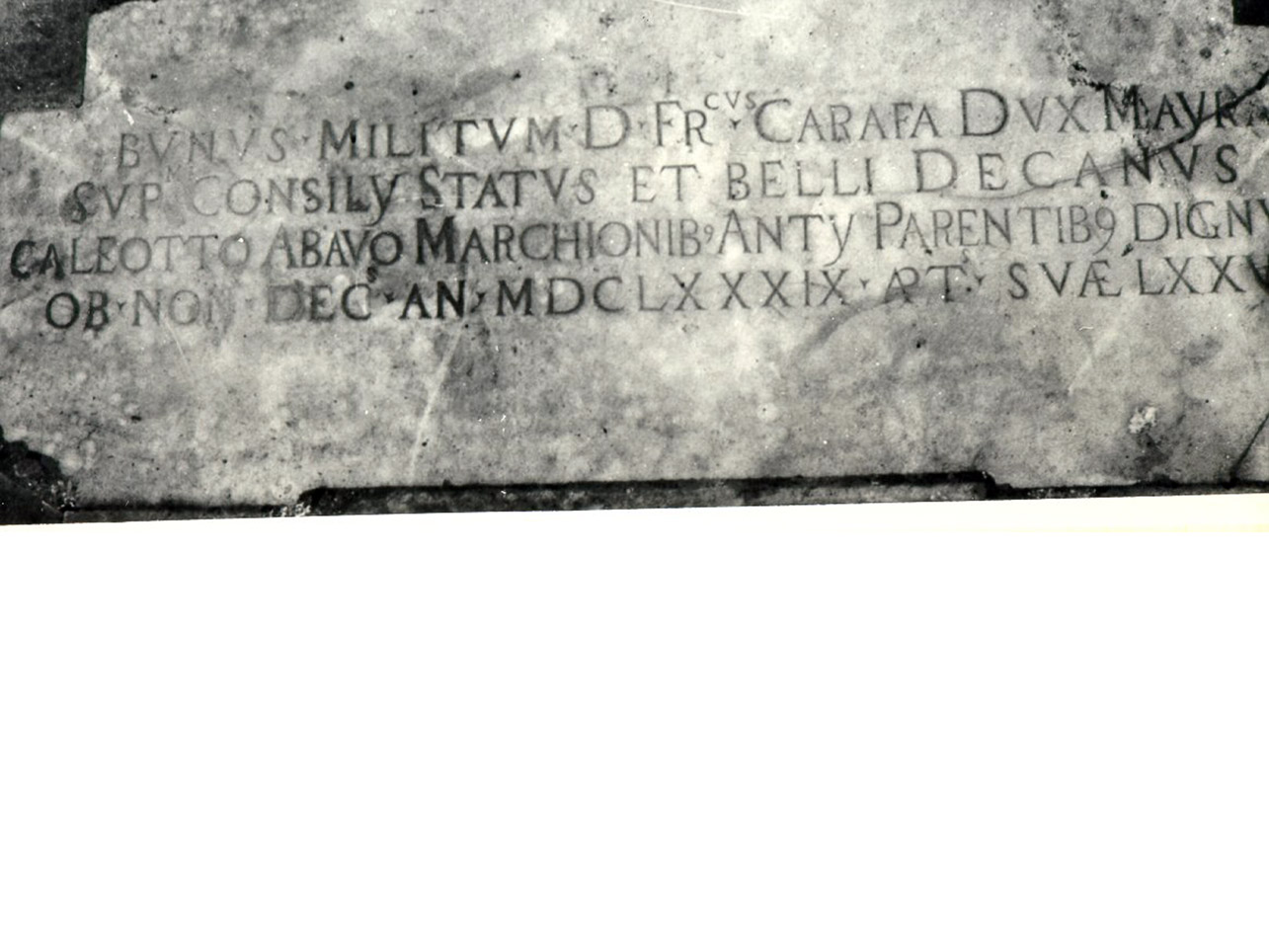 lapide tombale - bottega napoletana (sec. XVII)