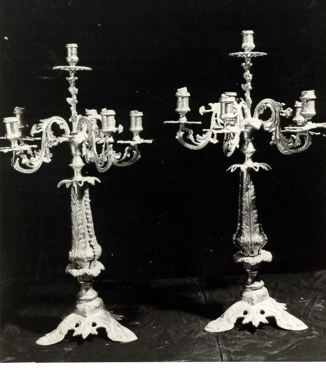 candeliere d'altare, serie - bottega napoletana (seconda metà sec. XIX)