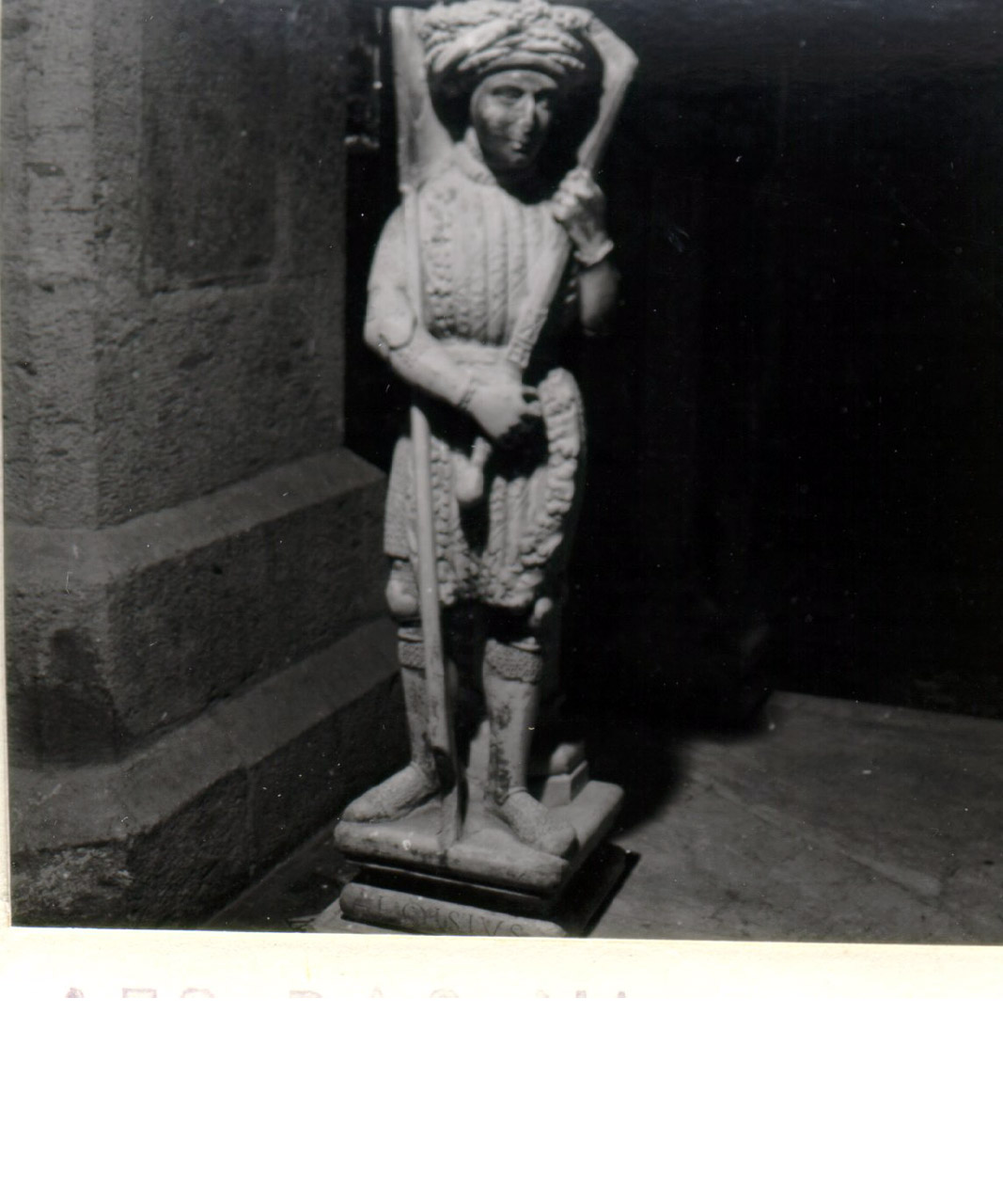 ritratto di Perotto de Cabano (statuetta, elemento d'insieme) di Baboccio Antonio (sec. XV)