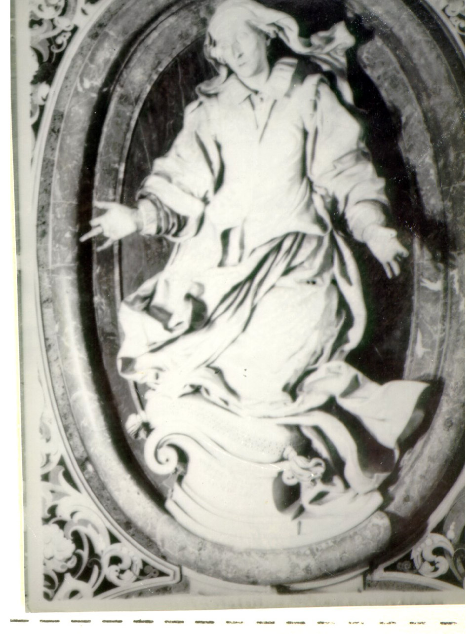 ritratto di Vittoria de Caro (statua, elemento d'insieme) di Bolgi Andrea (sec. XVII)