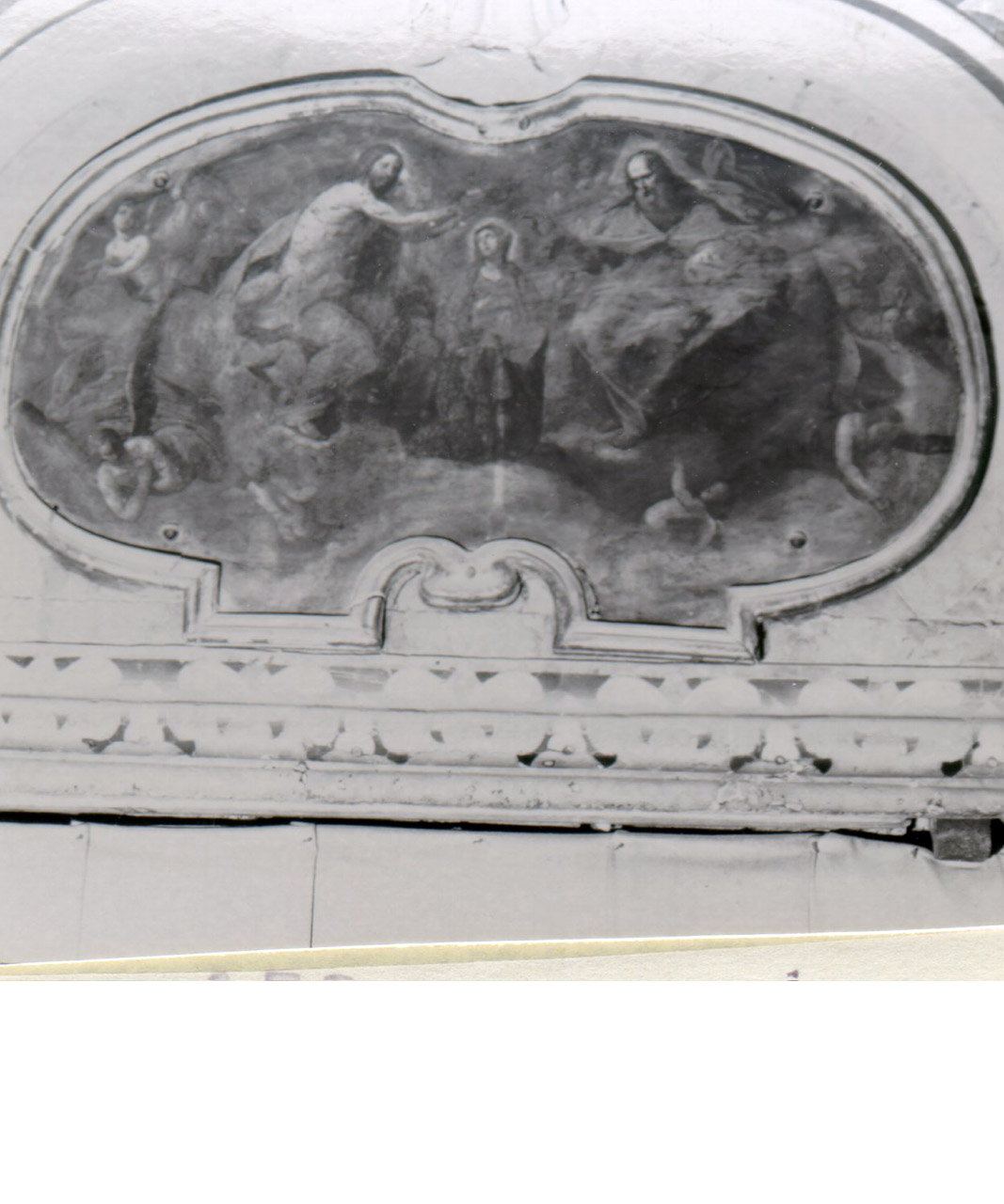 incoronazione di Maria Vergine (dipinto, elemento d'insieme) di Stanzione Massimo (cerchia) (seconda metà sec. XVII)
