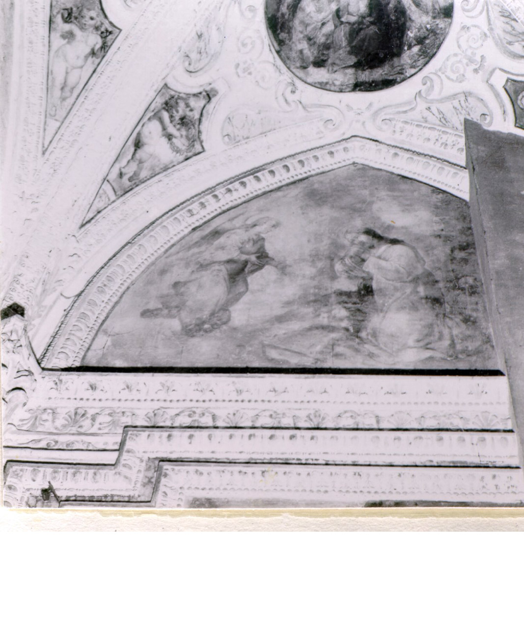 Annunciazione (dipinto, elemento d'insieme) di De Lione Andrea (metà sec. XVII)