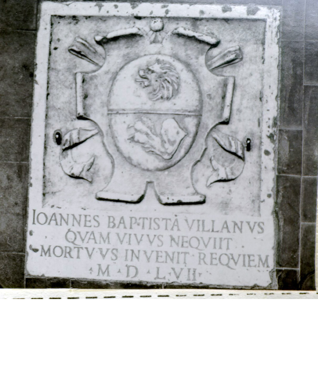 lastra tombale - bottega napoletana (sec. XVI)