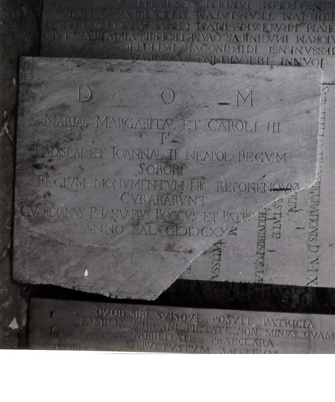 lapide commemorativa, frammento - bottega napoletana (sec. XVII)
