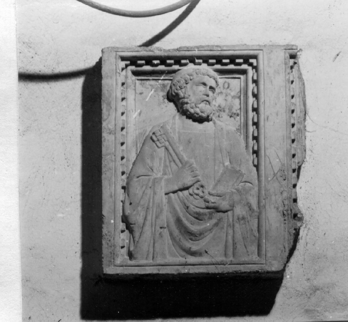San Pietro Apostolo (rilievo) - bottega napoletana (metà sec. XIV)