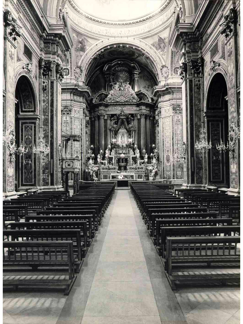 DECORAZIONE PLASTICA, COMPLESSO DECORATIVO - BOTTEGA NAPOLETANA (Prima metà sec. XVIII)