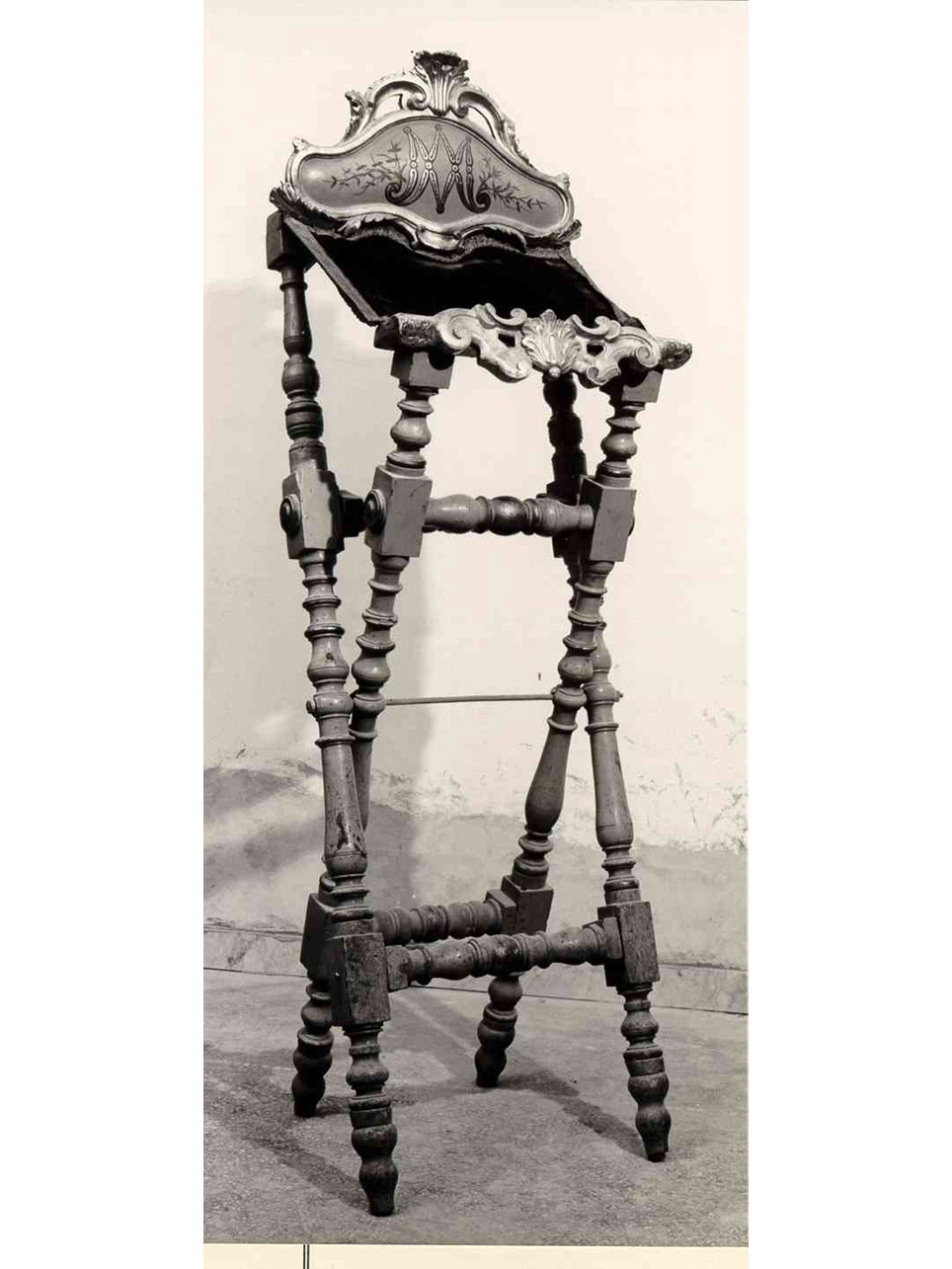 LEGGIO D'ALTARE - manifattura napoletana (Seconda metà sec. XIX)