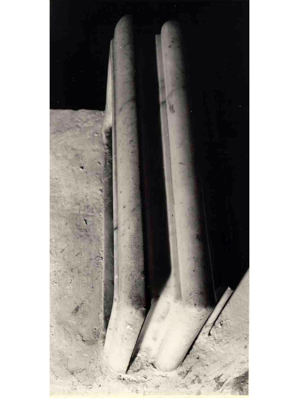 ACQUASANTIERA A MURO - BOTTEGA NAPOLETANA (Prima metà sec. XVII)