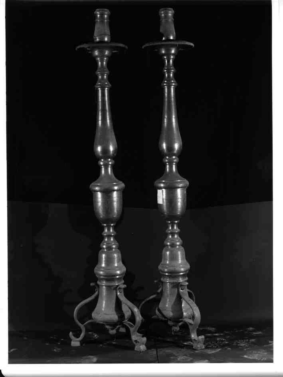candeliere d'altare, serie - bottega napoletana (inizio sec. XX)