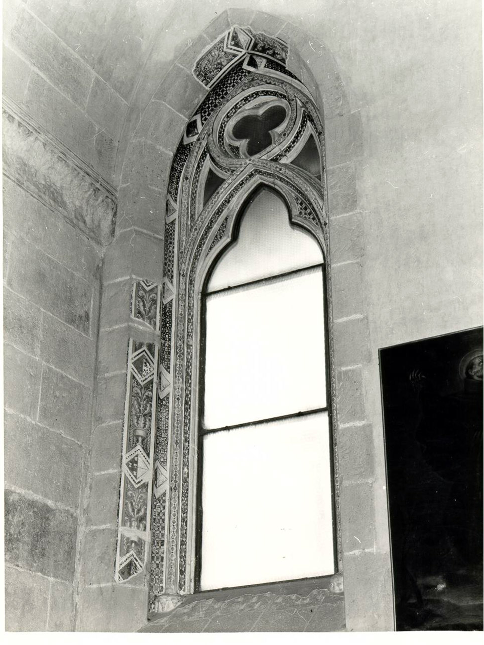 motivi decorativi geometrici e vegetali (decorazione pittorica) - ambito toscano (metà sec. XIV)