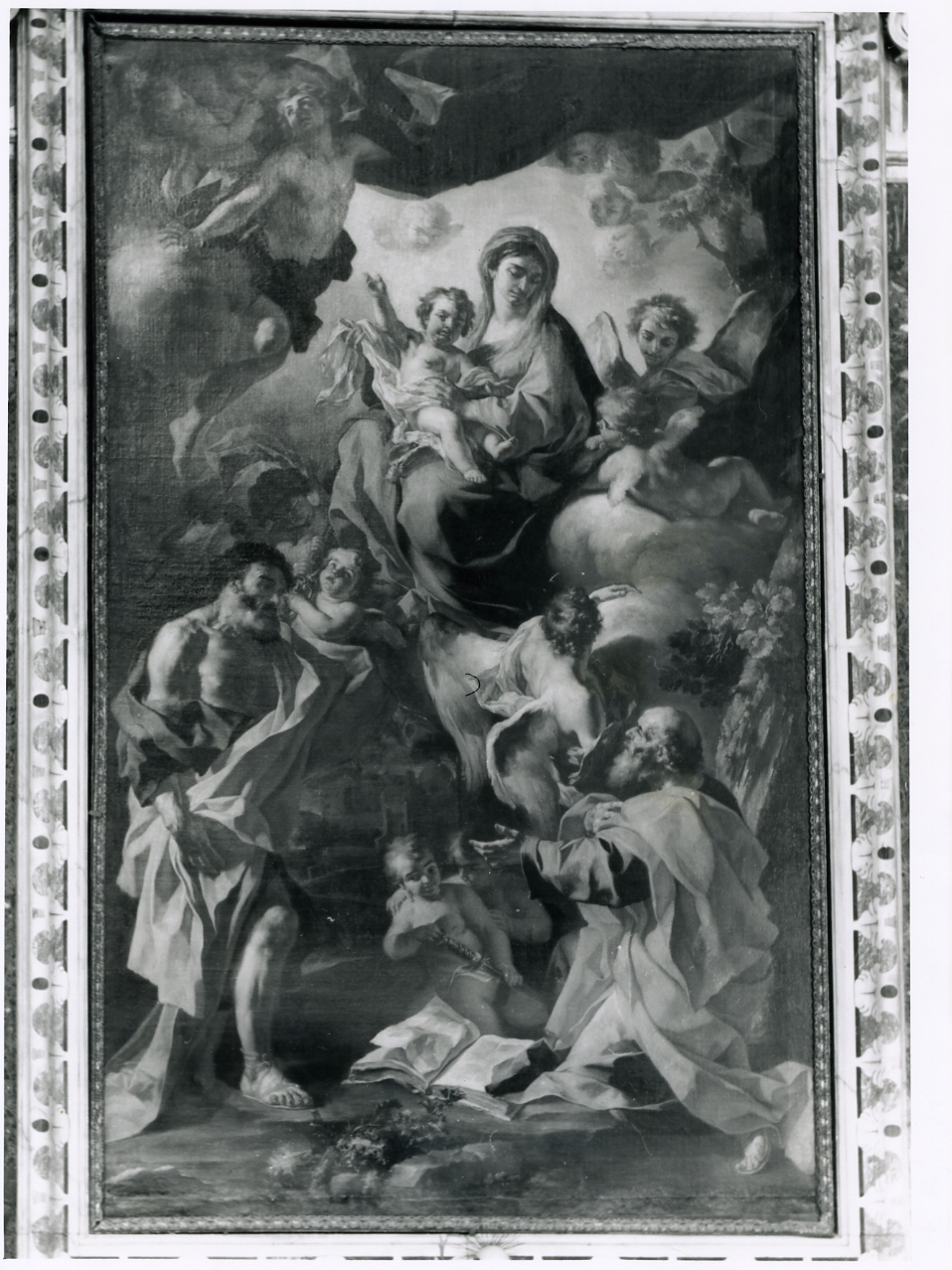 Santa Maria dei Monti, Madonna con Bambino, San Pietro e San Paolo (dipinto, elemento d'insieme) di Solimena Francesco detto Abate Ciccio (sec. XVII)