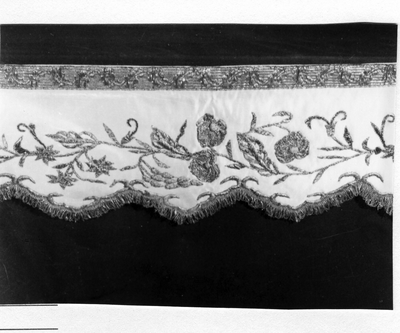 bordura - bottega napoletana (fine sec. XVIII)