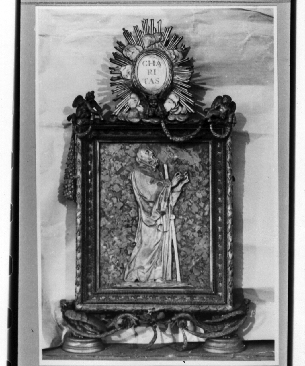 San Francesco di Paola (rilievo) di Righetti Francesco (metà sec. XVII)